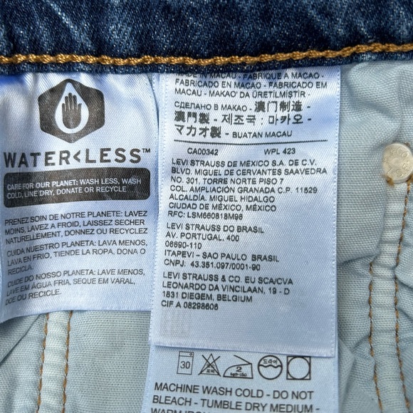 Levi's Cut Off HIGH Rise Denim Shorts 501 - Picture 9 of 10